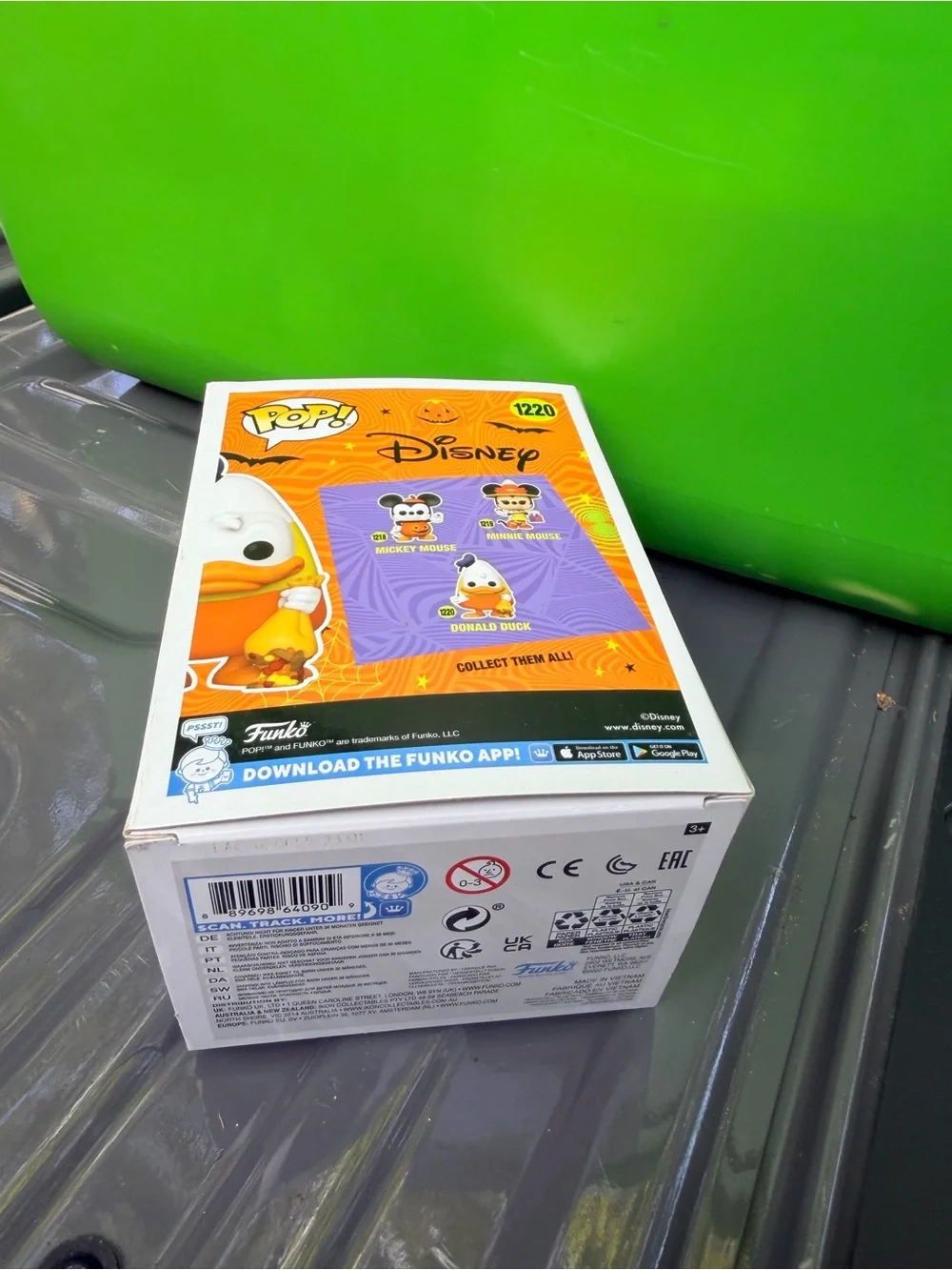 Funko Donald Duck Orange and White Vinyl Pop! Figure #1220